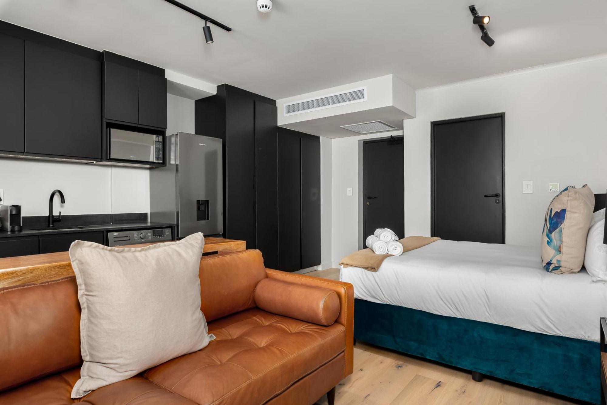 The Tokyo Aparthotel By Totalstay Κέιπ Τάουν Εξωτερικό φωτογραφία