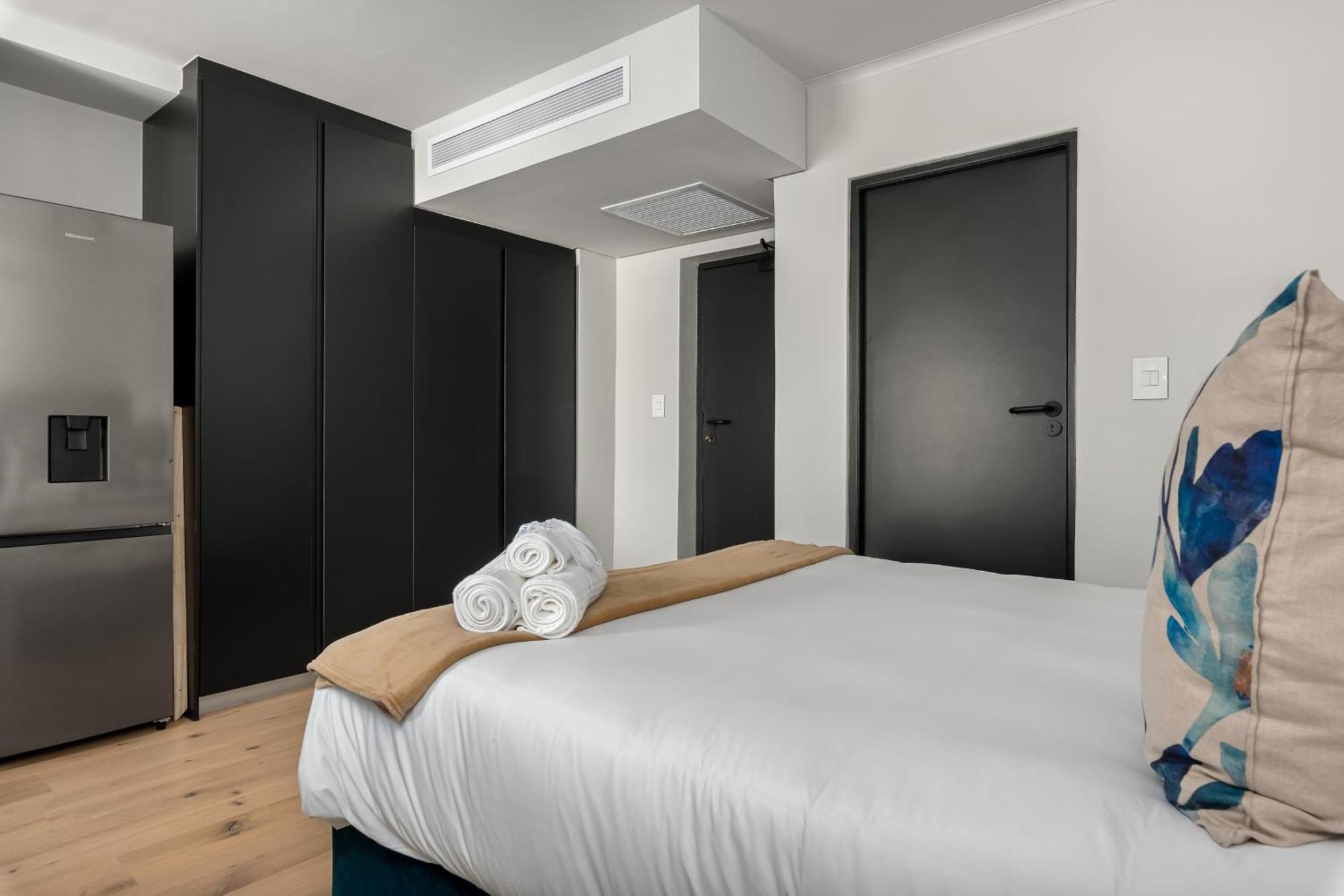 The Tokyo Aparthotel By Totalstay Κέιπ Τάουν Εξωτερικό φωτογραφία